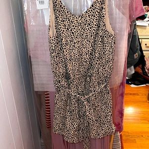 Romper size L